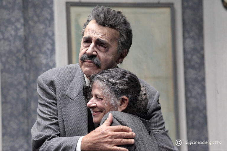 Poggibonsi, Tullio Solenghi apre la stagione del Politeama con “Colpi di timone”