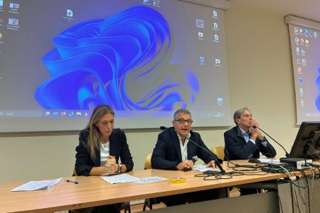 Siena, chirurgia dei gliomi cerebrali: le tecniche innovative al centro del corso “Il cervello che parla”