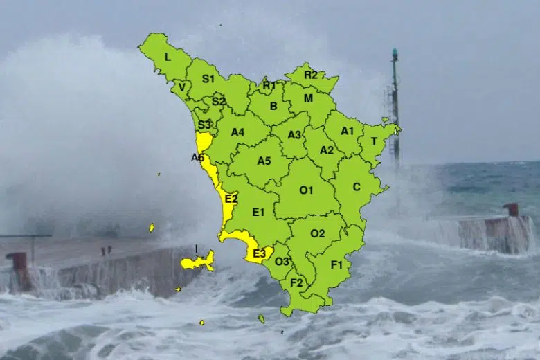 Vento e mareggiate, codice giallo su isole e costa centrale della Toscana Mareggiate in Toscana