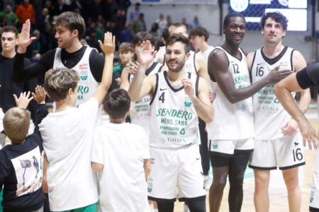 Mens Sana Siena, rimonta da applausi: Piombino battuta 88-83