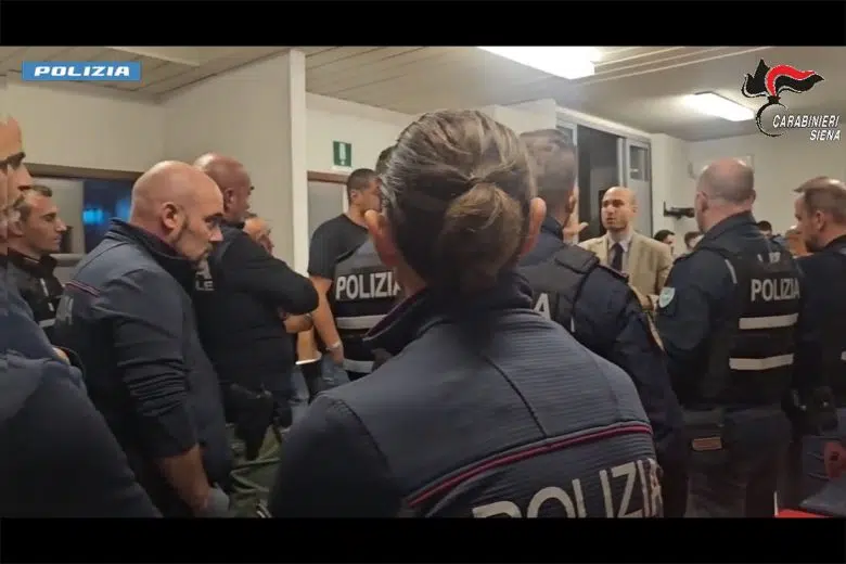 Poggibonsi, scontri tra bande rivali: cinque indagati – VIDEO Polizia, bande rivali