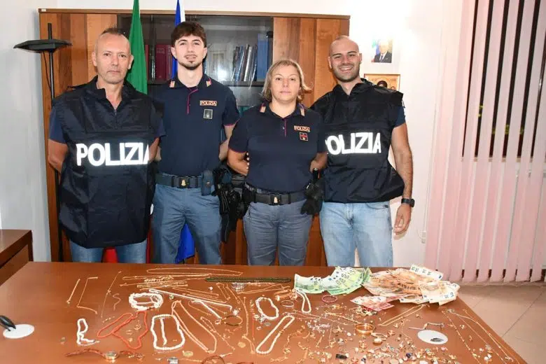 Chiusi, arrestato truffatore dopo rocambolesco inseguimento Polizia Chiusi, truffa